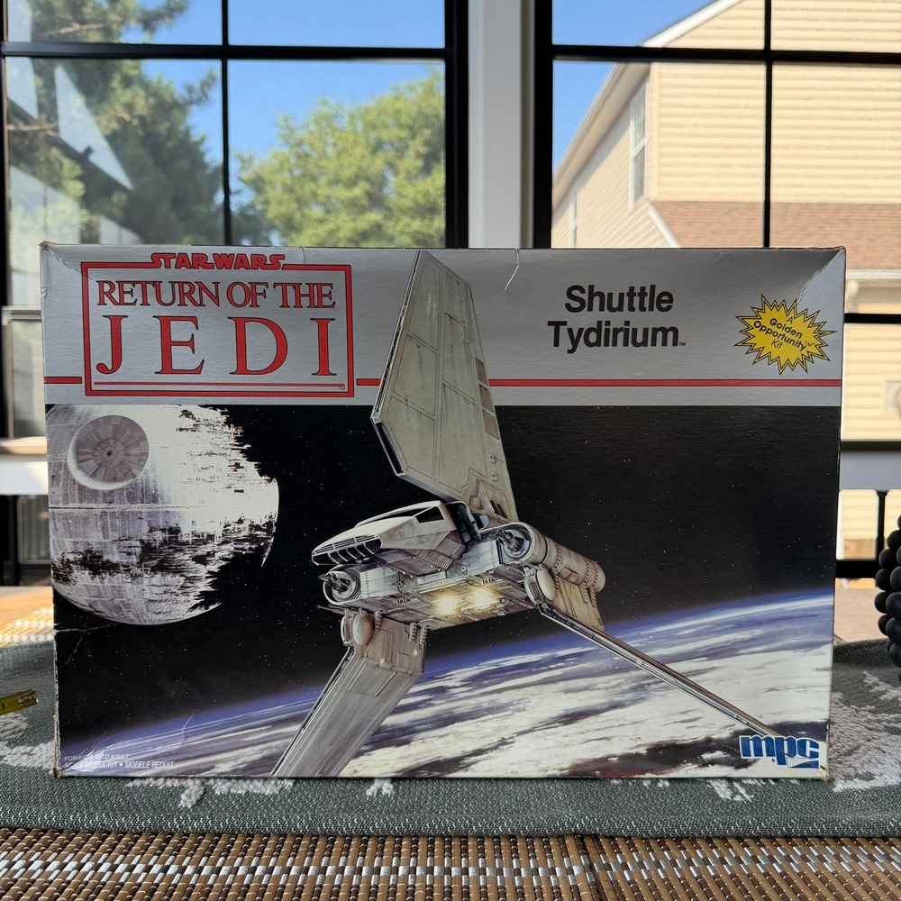 Vintage 1983 MPC Star Wars Return of the Jedi Shuttle Tydirium Model Kit 1-1920